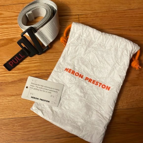 Heron Preston Belt - Picture 2 of 11